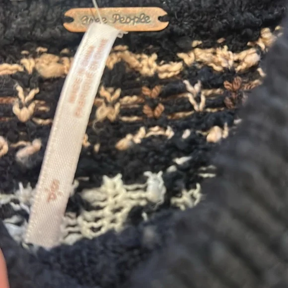 Nellie fair Isle Free people elephant Black and Brown Sweater size S/P - Picture 8 of 10